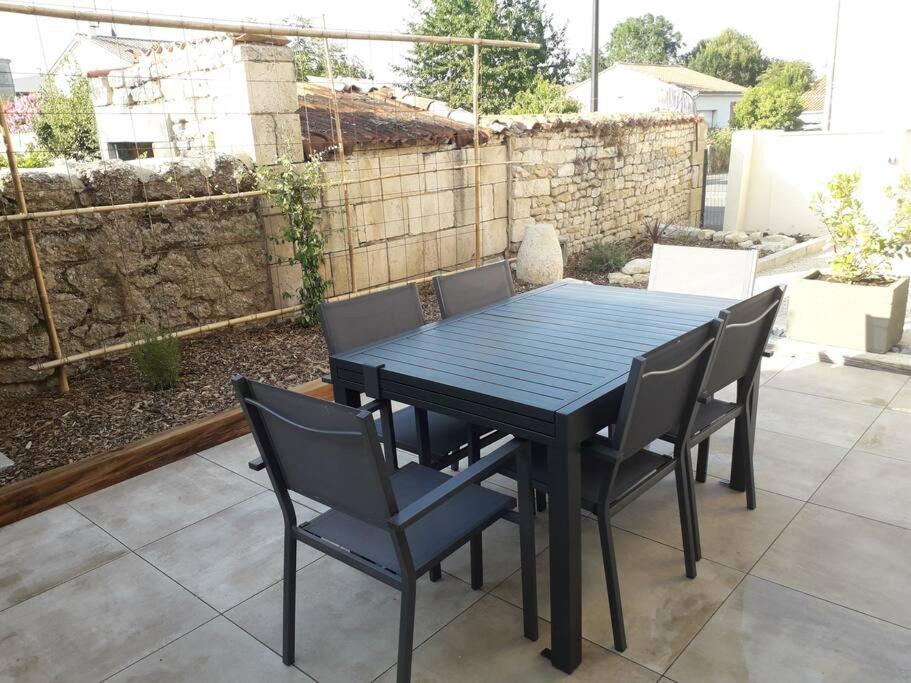 Gîte 4/5 personnes - Marais Poitevin - Coulon Extérieur photo